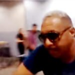Proza política e o golpe do impeachment Tiririca é chamado de safado e sem vergonha durante desembarque em Fortaleza