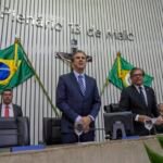 Posse de Bolsonaro é um show de horrores, com ameças, brigas e pouca participação popular Camilo Santana toma posse, anuncia secretariado e ressalta o Ceará